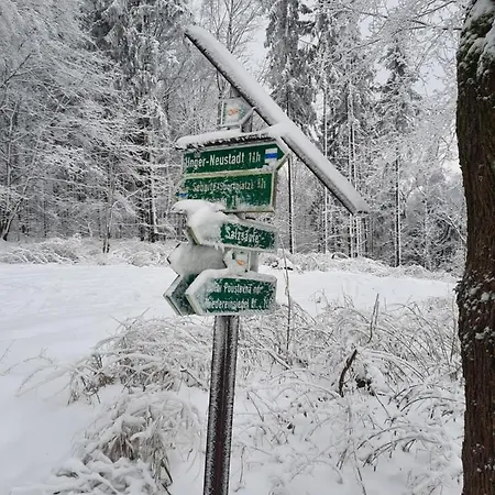 Urlaub Im Friseursalon Sebnitz
