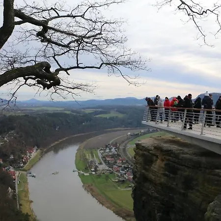 Urlaub Im Friseursalon Apartment Sebnitz