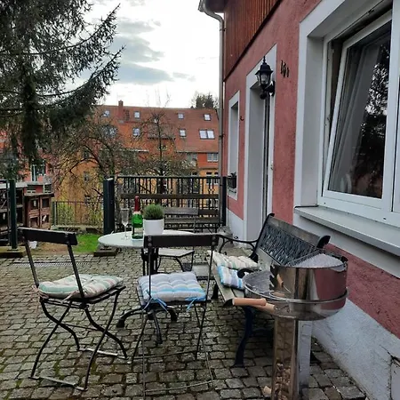 Apartment Urlaub Im Friseursalon *